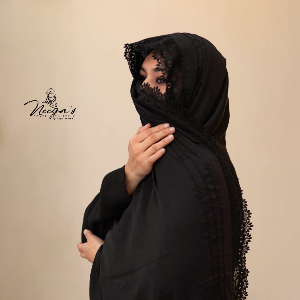Chkenkari - Black