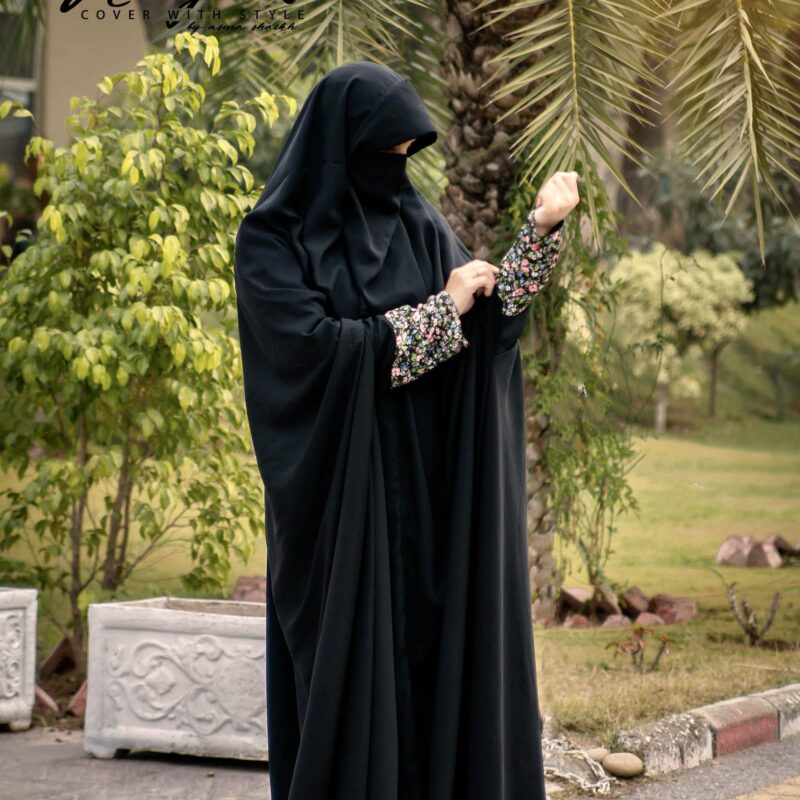 Mulieka Khimaar