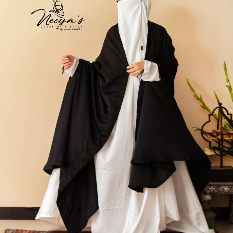 Cape Cloak - Black