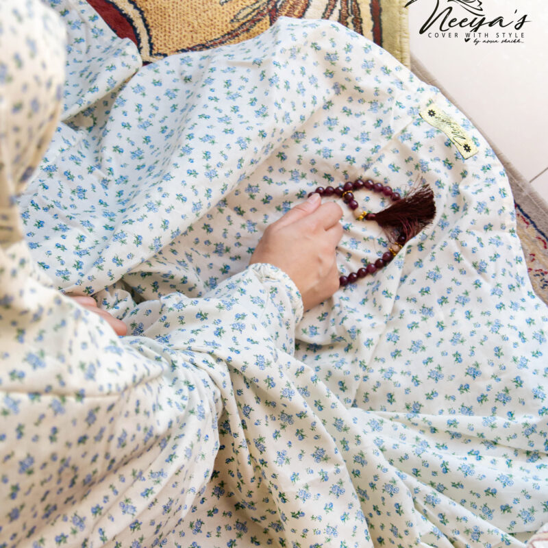 Salah Gown with Sleeves